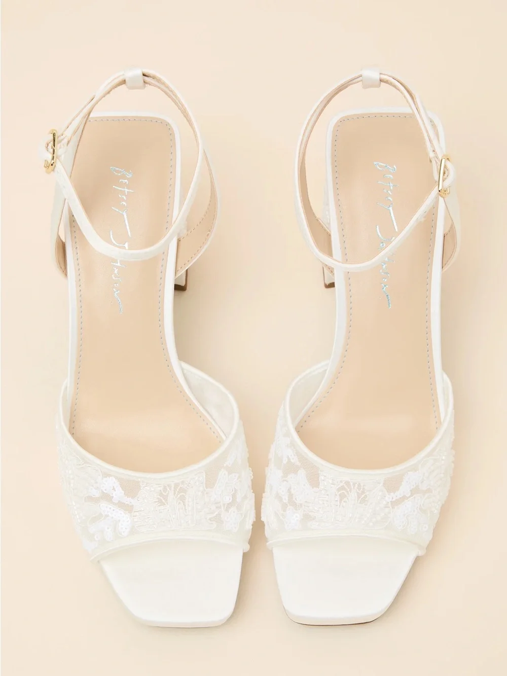 NEW BETSEY JOHNSON JUNIE IVORY BEADED PLATFORM SANDALS IVORY WHITE 8